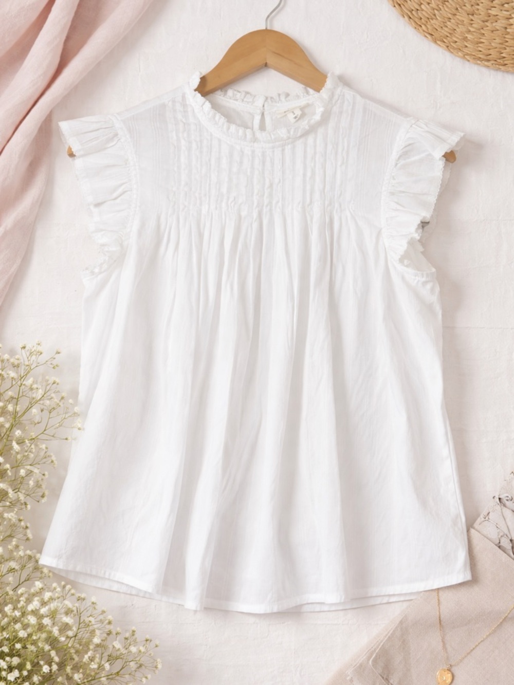a.n.a White Ruffle Sleeve Blouse Size S Boho Cottagecore Flowy Lightweight Top